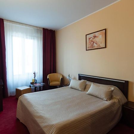 Hotel Magnus Galati מראה חיצוני תמונה