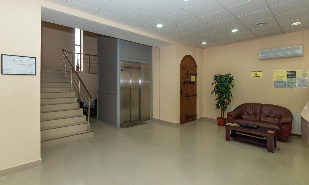 Hotel Magnus Galati מראה חיצוני תמונה