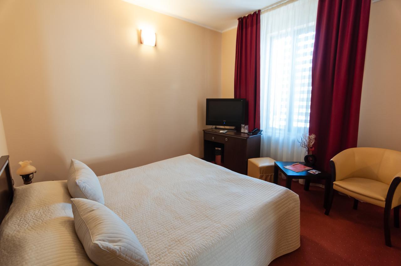 Hotel Magnus Galati מראה חיצוני תמונה