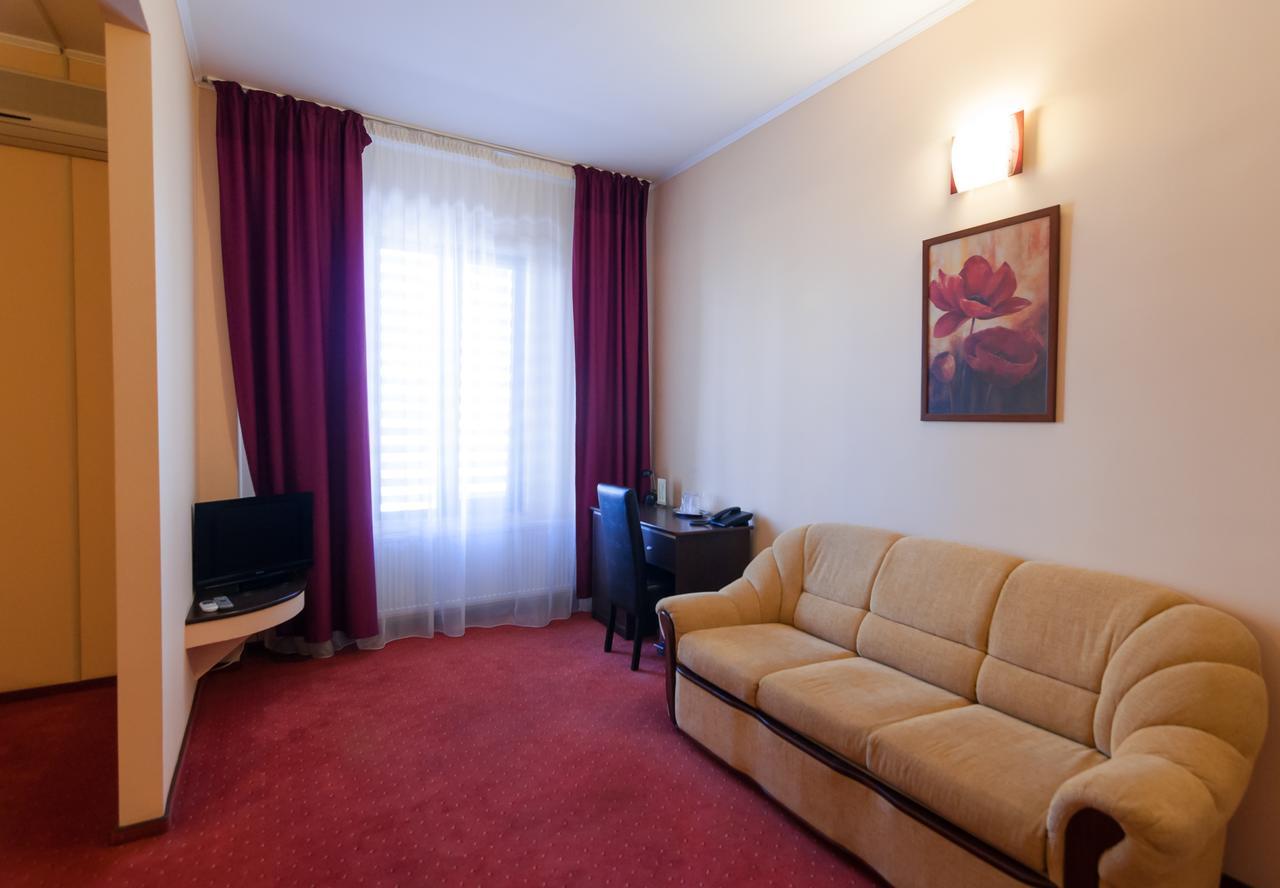 Hotel Magnus Galati מראה חיצוני תמונה