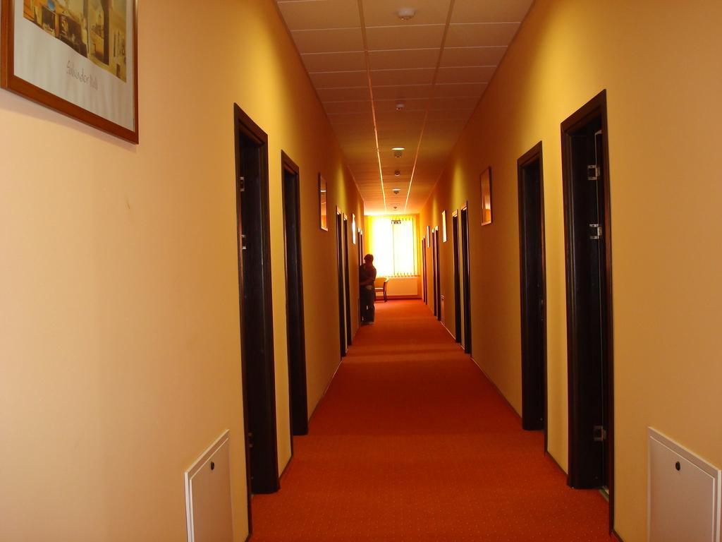 Hotel Magnus Galati מראה חיצוני תמונה